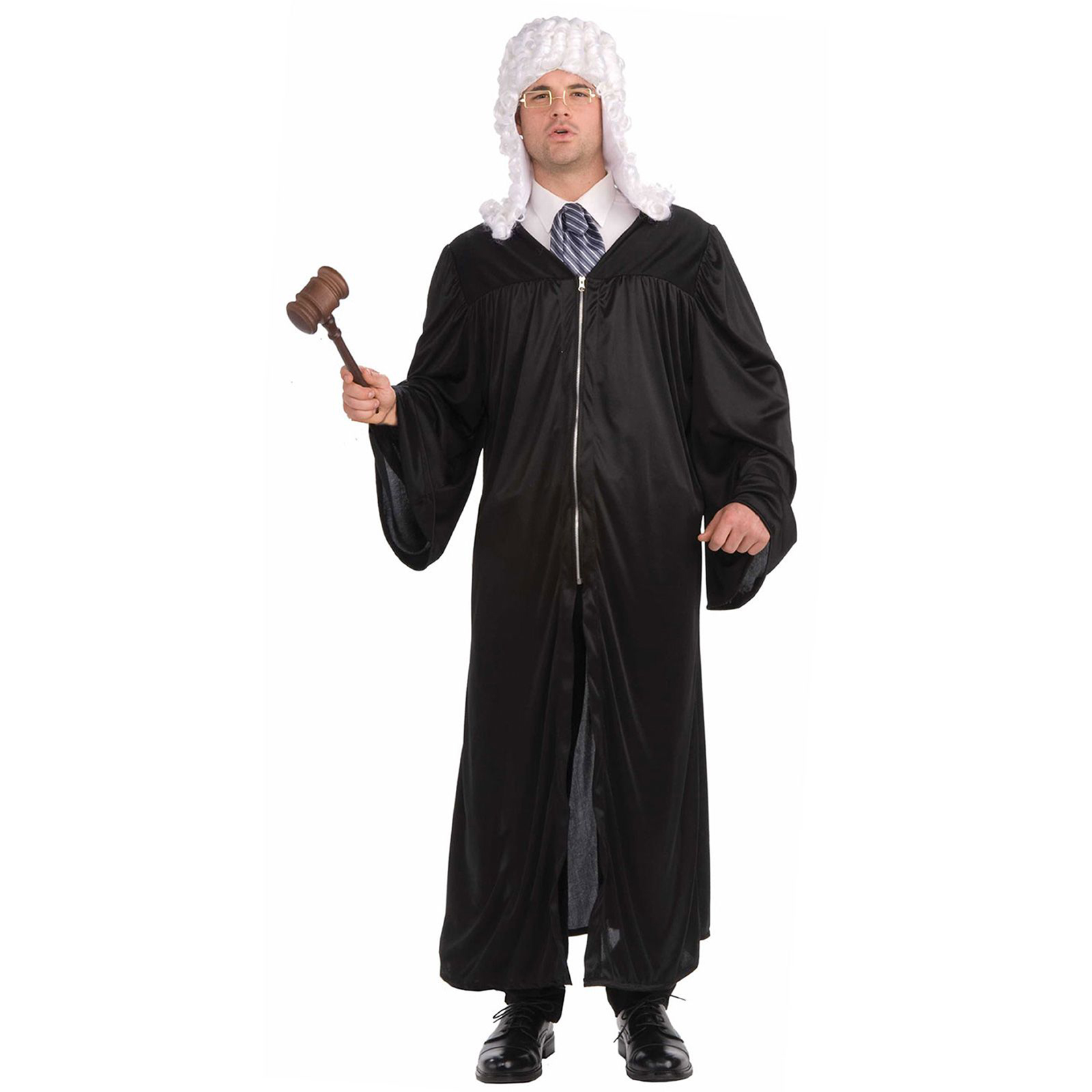 attire for judges