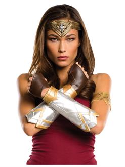 Justice League: Wonder Woman Deluxe Accessory Set