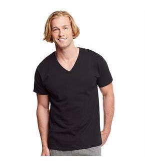 Hanes Classics Men's Traditional Fit ComfortSoft TAGLESS Dyed Black V-Neck Undershirt 3-Pack