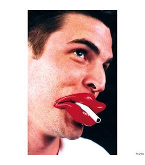 Lips Giant