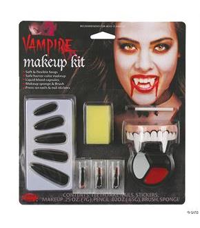 Living Nightmare Vampiress Accessory Kit